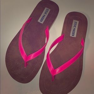 NEW Sandals